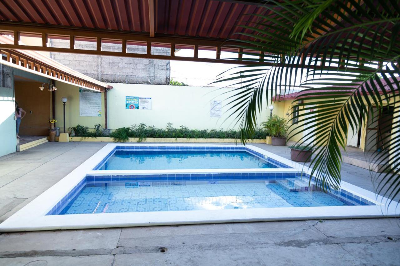 Hotel Internacional Palmerola Comayagua Bagian luar foto